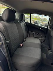 Opel Astra 2007-thumb-13