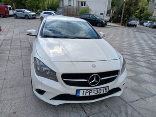 Mercedes-Benz CLA 200 2014