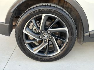 Toyota C-HR 2020 *GR*2.0*ALCANATARA*FULL EXTRA*-thumb-15