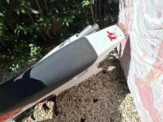 Yamaha TT 600 E 2004 velocity-thumb-8