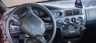 Ford escord-thumb-5