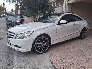 Mercedes-Benz E 250 2010 CGI BLUEEFFICIENCY AVANTGARDE AUTOMATIC