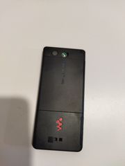 Sony Ericsson W880i-thumb-3