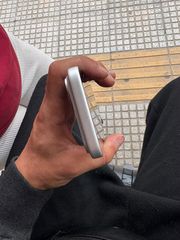 Πωλείται iPhone 17 pro-thumb-10