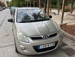Hyundai i 20 2011