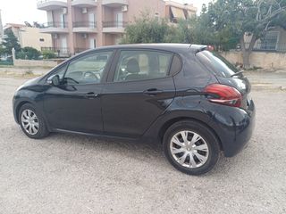Peugeot 208 2019-thumb-7