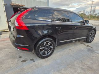 Volvo XC 60 2017 D4 AWD-thumb-7
