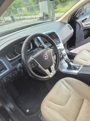 Volvo XC 60 2017 D4 AWD-thumb-10
