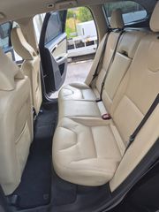 Volvo XC 60 2017 D4 AWD-thumb-15