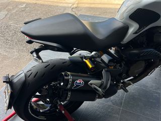 Ducati Monster 1200S 2016-thumb-9