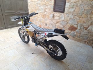 Husqvarna FE 350 2022-thumb-4