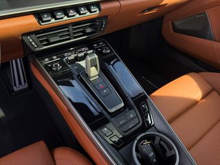Porsche 911 2026 992.2 Turbo S-thumb-7