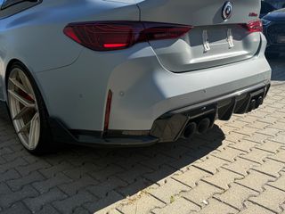 Bmw M4 2022 CSL-thumb-7