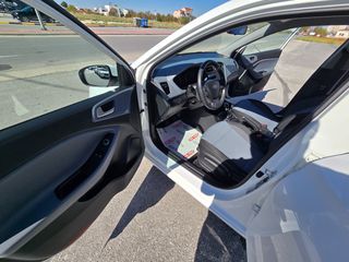 Hyundai i 20 2019-thumb-24