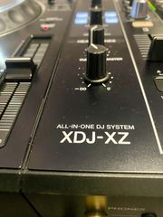 PIONEER XDJ-XZ-thumb-2
