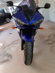 Yamaha YZF-R6 2004-thumb-4