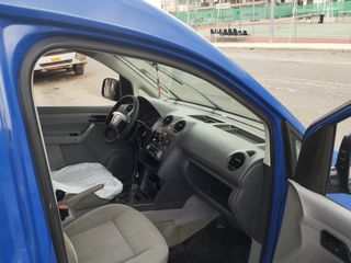 Volkswagen Caddy 2008-thumb-4