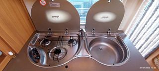 Hobby 2010 De Luxe 5.70 x 2.30 ΑΓΟΡΆ ΚΑΙΝΟΥΡΓΙΟ ΕΝΑΣ ΚΆΤΟΧΌΣ!! + ΣΚΗΝΗ-thumb-26