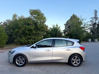 Ford Focus 2020-thumb-5