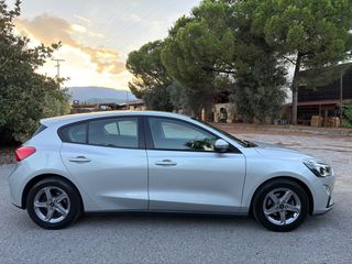 Ford Focus 2020-thumb-13