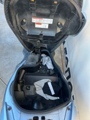 Suzuki Burgman 150 2006-thumb-10