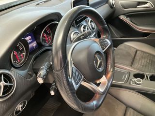 Mercedes-Benz A 200 2016 AMG LINE-thumb-4