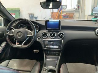 Mercedes-Benz A 200 2016 AMG LINE-thumb-9