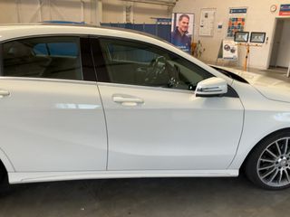 Mercedes-Benz A 200 2016 AMG LINE-thumb-12