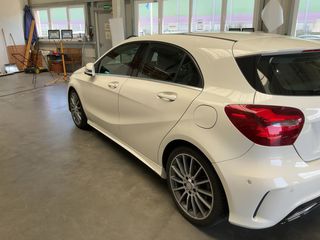 Mercedes-Benz A 200 2016 AMG LINE-thumb-16