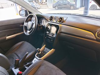 Suzuki Vitara 2018 1.6 DDiS Privilege 4x4-thumb-6