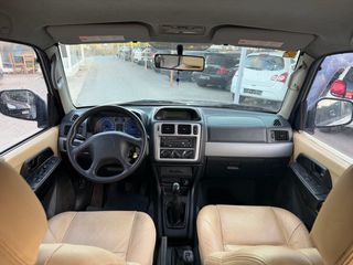 Mitsubishi Pajero Pinin 2004-thumb-6