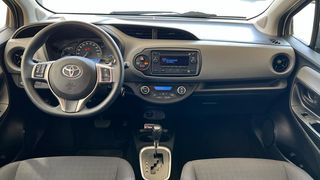 Toyota Yaris 2021-thumb-8