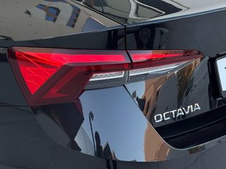 Skoda Octavia 2023-thumb-30