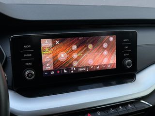 Skoda Octavia 2023-thumb-18