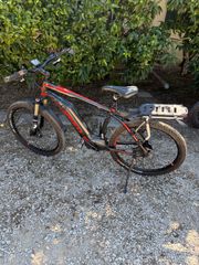 Downhill - Enduro - Trail Giant 2021 Είναι το giant dirt-E 2021 powered by Yamaha