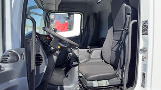 Σασί Mercedes-Benz 2012 Atego 1018-thumb-8