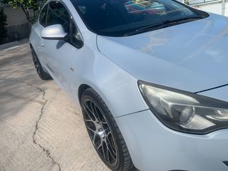 Opel Astra 2012 GTC TURBO SPORT 200HP-thumb-17