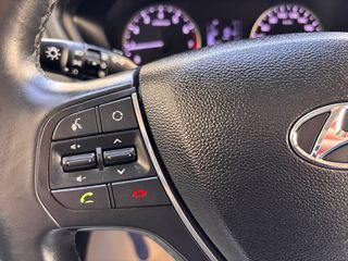 Hyundai i 20 2017 1.0 TGD-i INTUITIVE-thumb-24