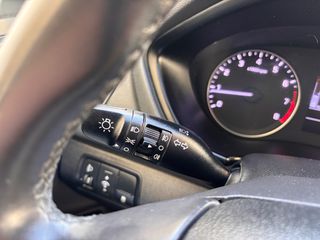 Hyundai i 20 2017 1.0 TGD-i INTUITIVE-thumb-26