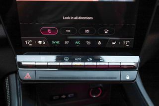 Renault Austral 2023 1.2 Hybrid E-Tech 200hp Iconic (Automatic)-thumb-44