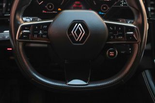 Renault Austral 2023 1.2 Hybrid E-Tech 200hp Iconic (Automatic)-thumb-24
