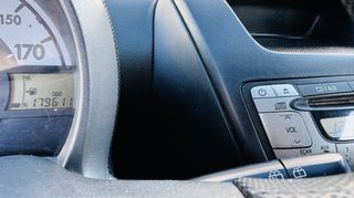 Peugeot 107 2013-thumb-12