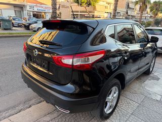 Nissan Qashqai 2016-thumb-6