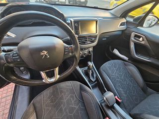 Peugeot 2008 2016 Peugeot 2008 1.2 VTi Active-thumb-11