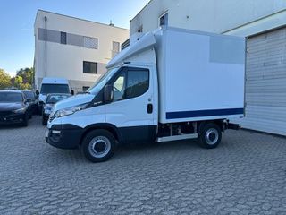 Ψυγείο Iveco 2018 Iveco Daily Fahrgestell Einzelkabine 35 S ... Radstand-thumb-1