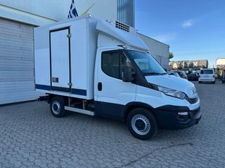 Ψυγείο Iveco 2018 Iveco Daily Fahrgestell Einzelkabine 35 S ... Radstand-thumb-3