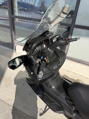 Suzuki Burgman 650 2017 EXECUTIVE ABS-thumb-2