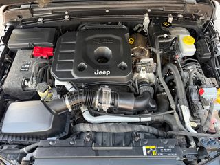 Jeep Wrangler 2019 Unlimited Sahara Overland 2.2D-thumb-66