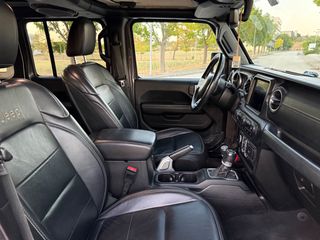 Jeep Wrangler 2019 Unlimited Sahara Overland 2.2D-thumb-32