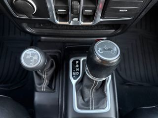Jeep Wrangler 2019 Unlimited Sahara Overland 2.2D-thumb-46